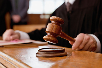 Justiça condena miliciano por execução ligada à disputa por imóveis em Araruama
