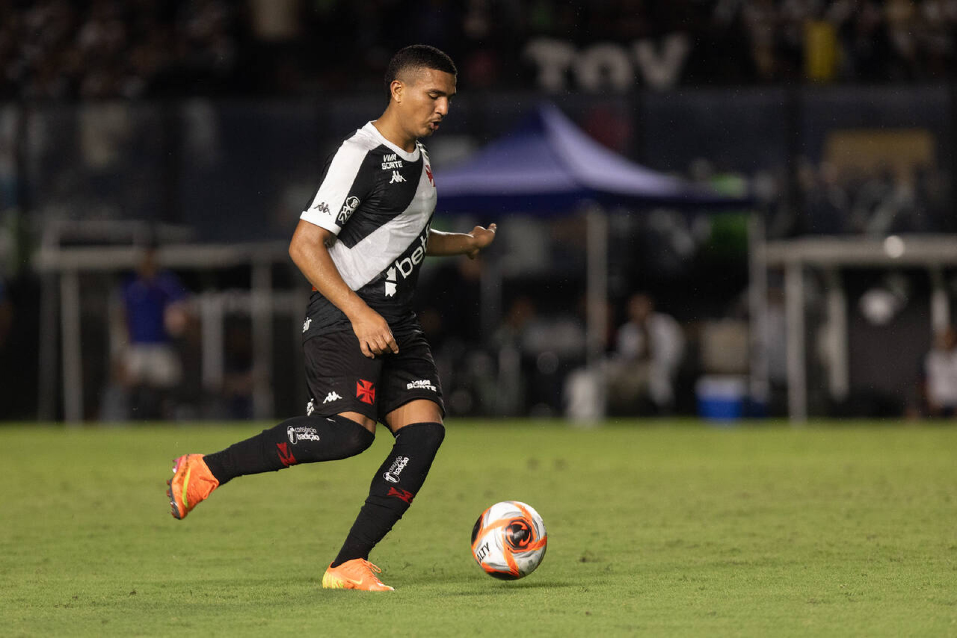 Veja a situa&ccedil;&atilde;o do lesionados do elenco do Vasco e previs&atilde;o de volta