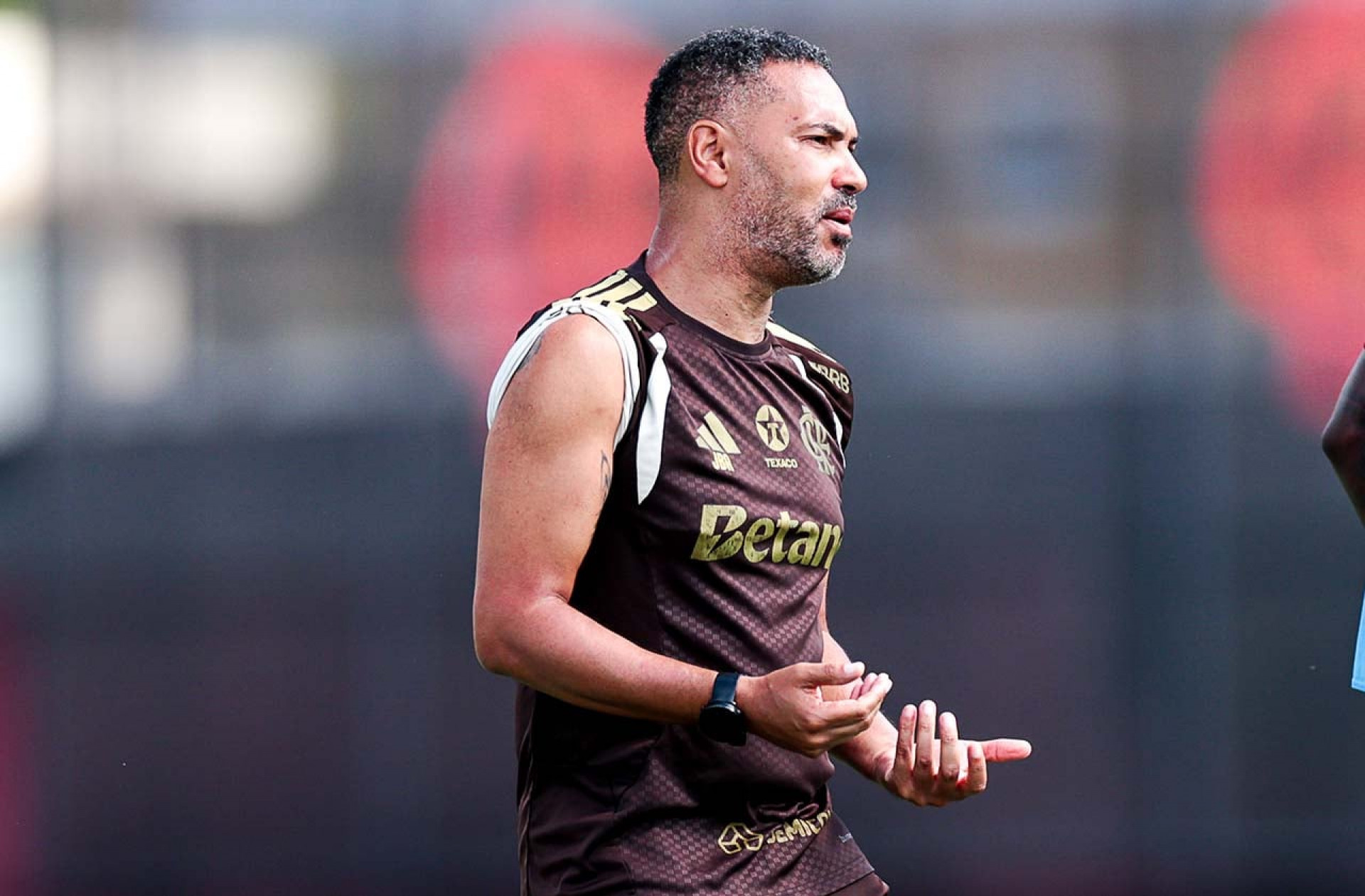 Auxiliar do Flamengo se diz “espantado” com expuls&atilde;o de Jardim