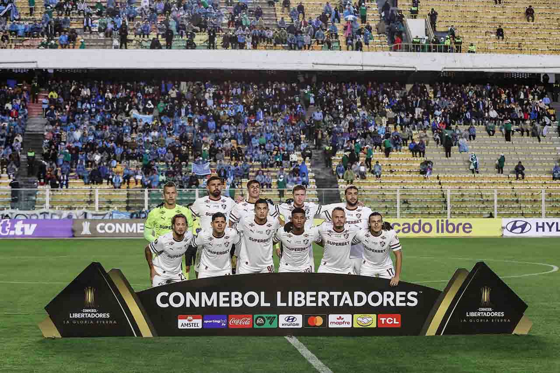 La Paz, Bol&iacute;via - 30/04/2026 - Est&aacute;dio Hernando Siles.   
Fluminense enfrenta o Bol&iacute;var esta noite em La Paz pela 3&ordf; rodada da fase de grupos da Conmebol Libertadores 2026.
FOTO: LUCAS MER&Ccedil;ON / FLUMINENSE F.C.

IMPORTANTE: Imagem destinada a uso institucional e divulga&ccedil;&atilde;o, seu
uso comercial est&aacute; vetado incondicionalmente por seu autor e o
Fluminense Football Club.&Eacute; obrigat&oacute;rio mencionar o nome do autor ou
usar a imagem.
.
IMPORTANT: Image intended for institutional use and distribution.
Commercial use is prohibited unconditionally by its author and
Fluminense Football Club. It is mandatory to mention the name of the
author or use the image.
.
IMPORTANTE: Im&aacute;gen para uso solamente institucional y distribuici&oacute;n. El
uso comercial es prohibido por su autor y por el Fluminense FootballClub. 
&Eacute;s mandat&oacute;rio mencionar el nombre del autor ao usar el im&aacute;gen.
