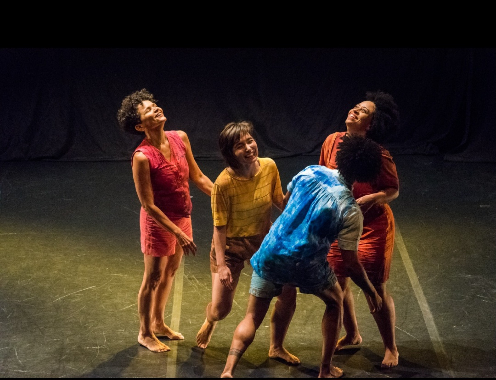 Poder da dança em aproximar pessoas será demonstrado no teatro do Sesc