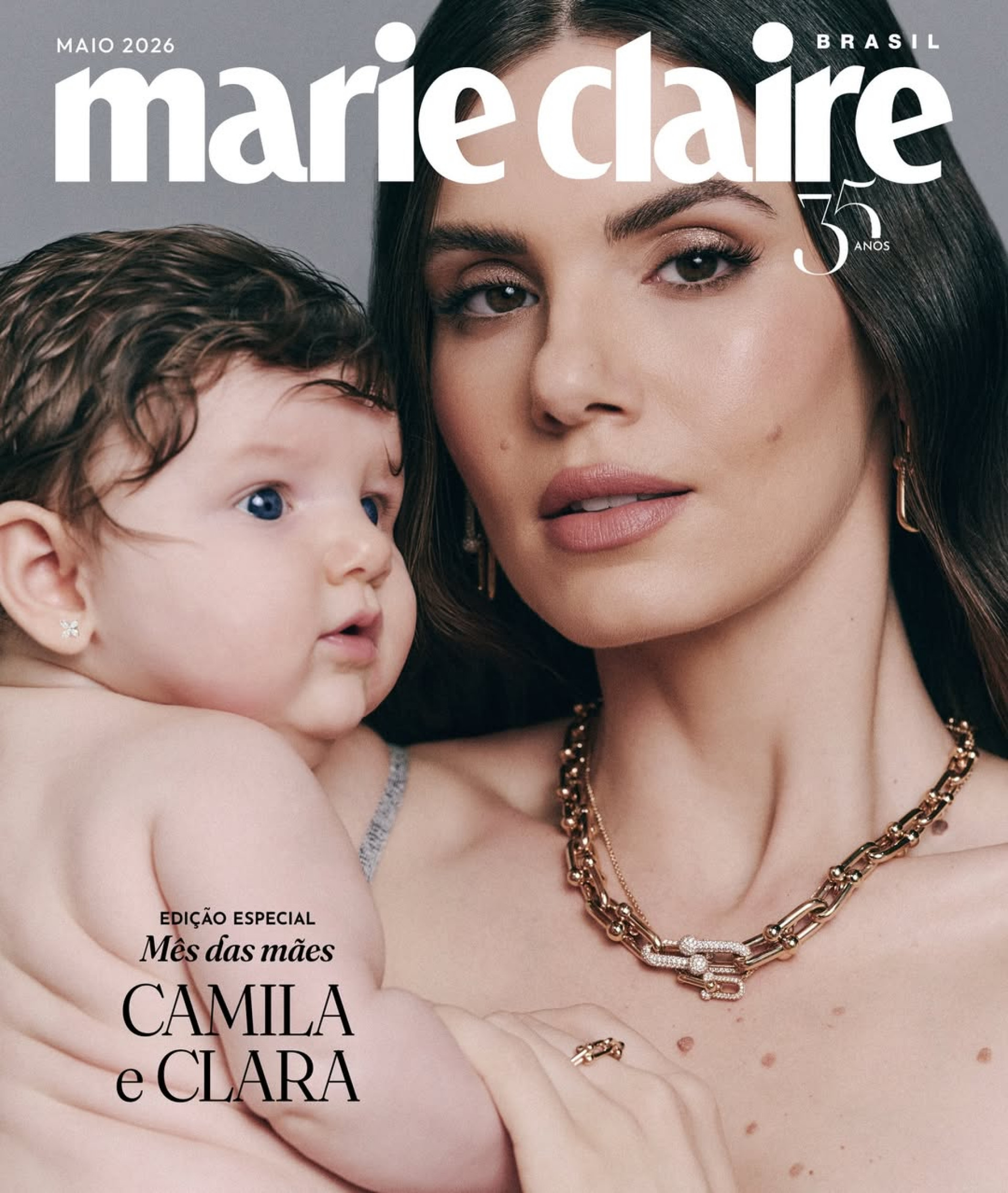 Camila Queiroz mostra rosto da filha pela primeira vez 
 - Reprodução / Instagram