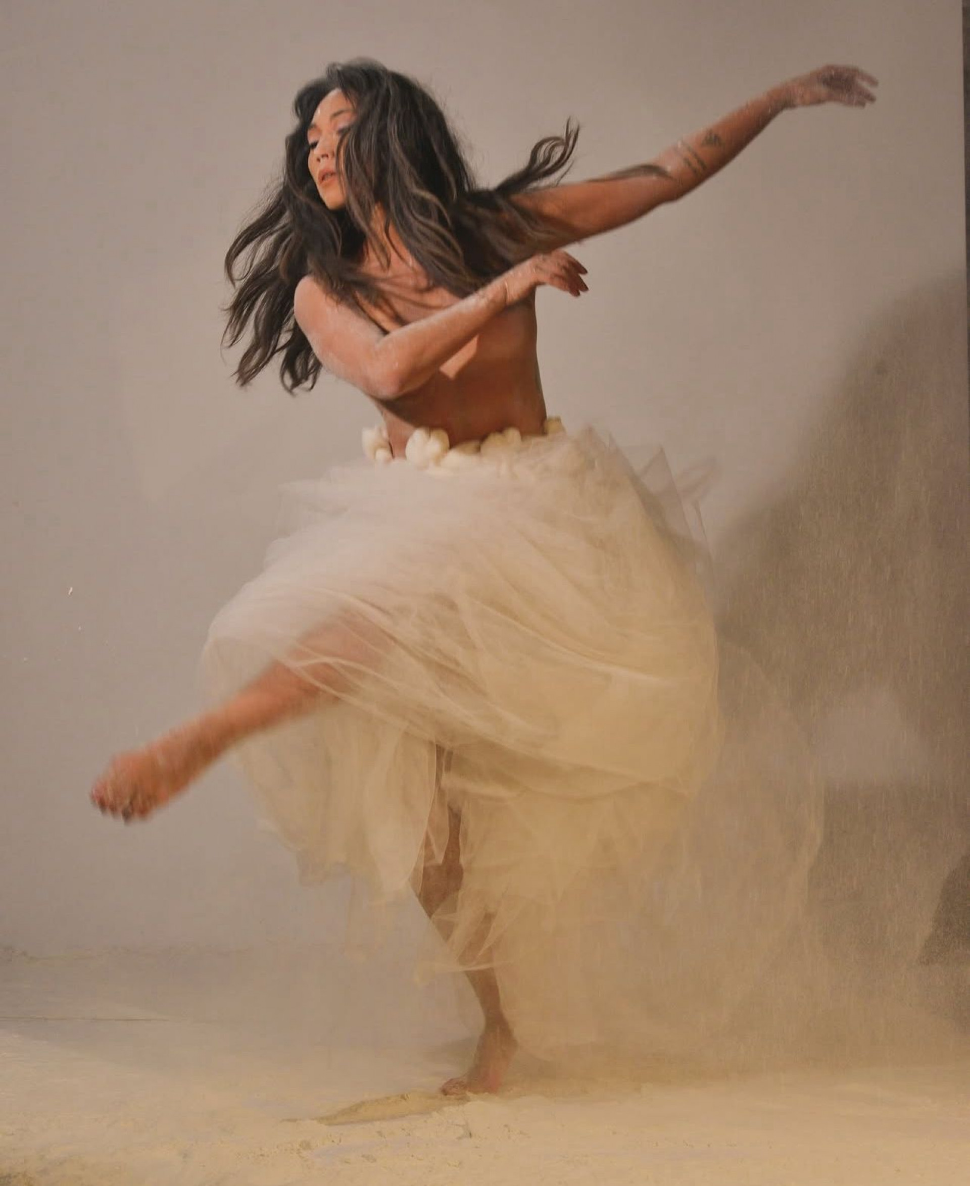 Danni Susuki em ensaio fotográfico no Instagram - Reprodução / Instagram