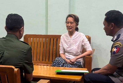 EUA pede liberação 'imediata' da Nobel da Paz Aung San Suu Kyi