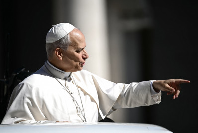 Papa Leão XIV nomeia ex-imigrante irregular como bispo nos EUA