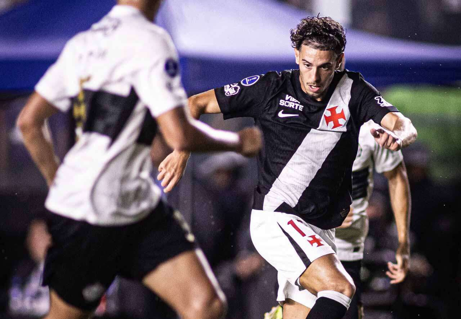 Nuno Moreira volta a marcar pelo Vasco: “Importante”