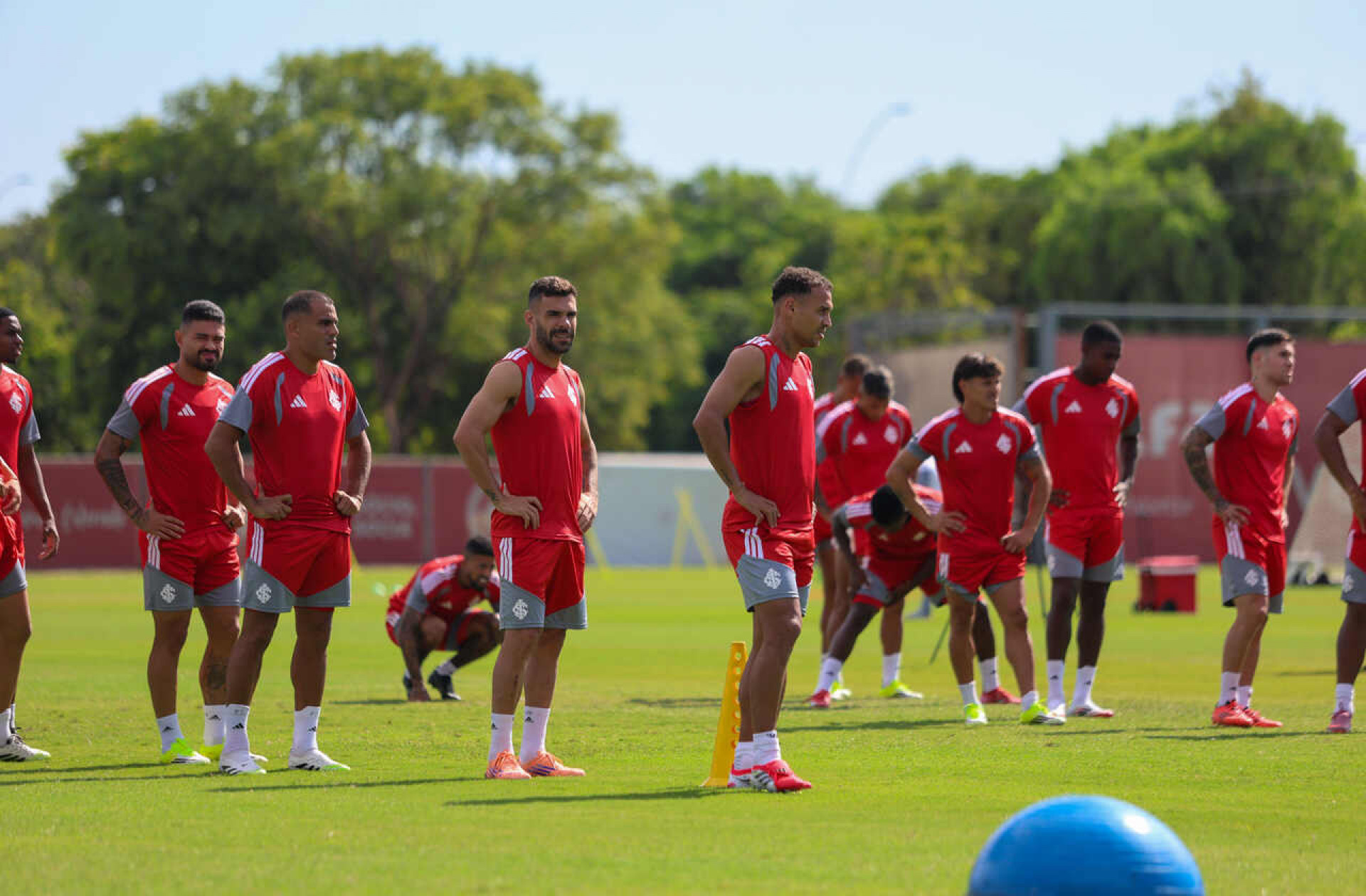 Internacional tem d&uacute;vidas no time para encarar o Fluminense. Veja prov&aacute;vel escala&ccedil;&atilde;o
