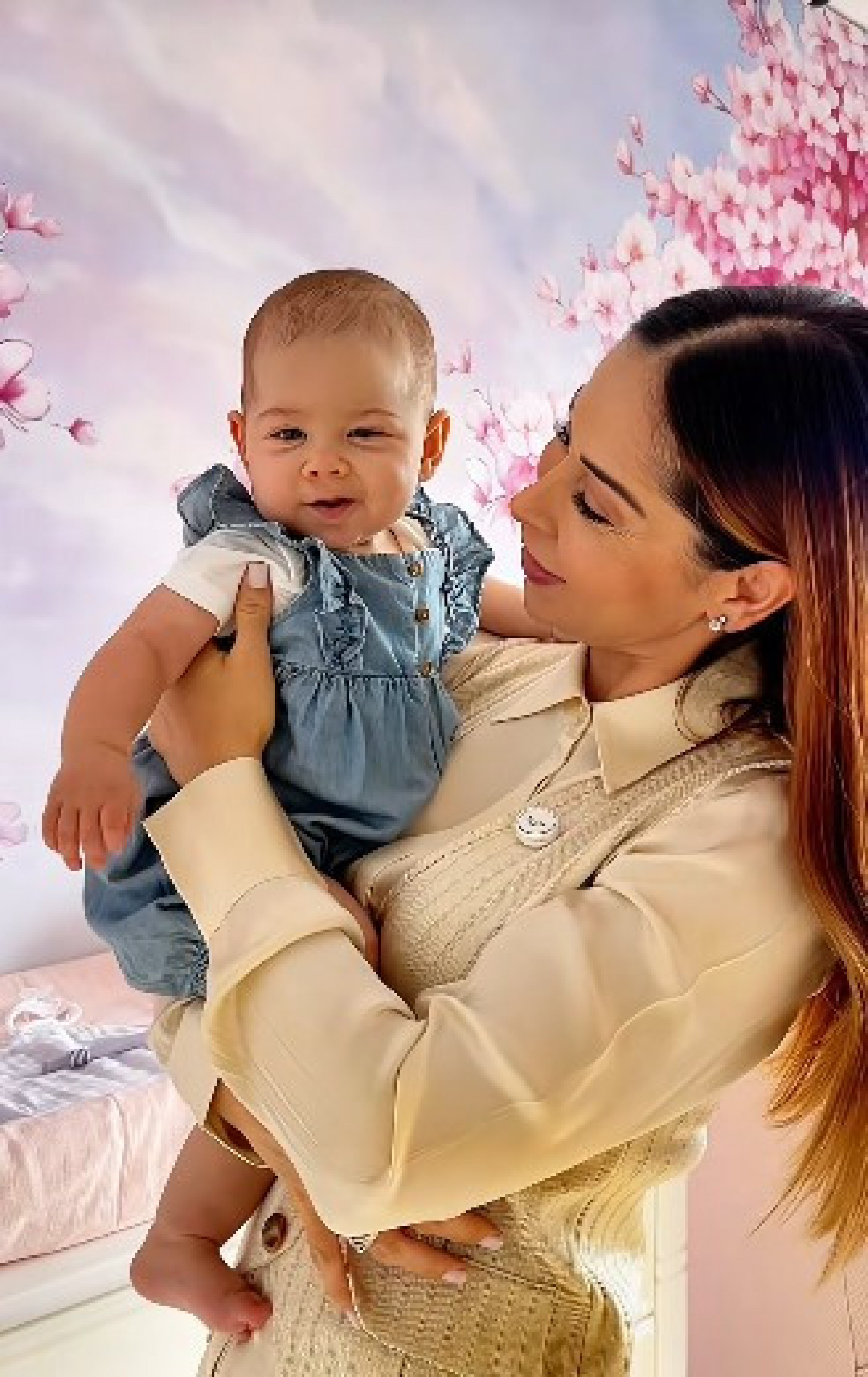 Eloah, filha de Maíra Cardi, foi internada com bronquiolite  - Reprodução/Instagram 