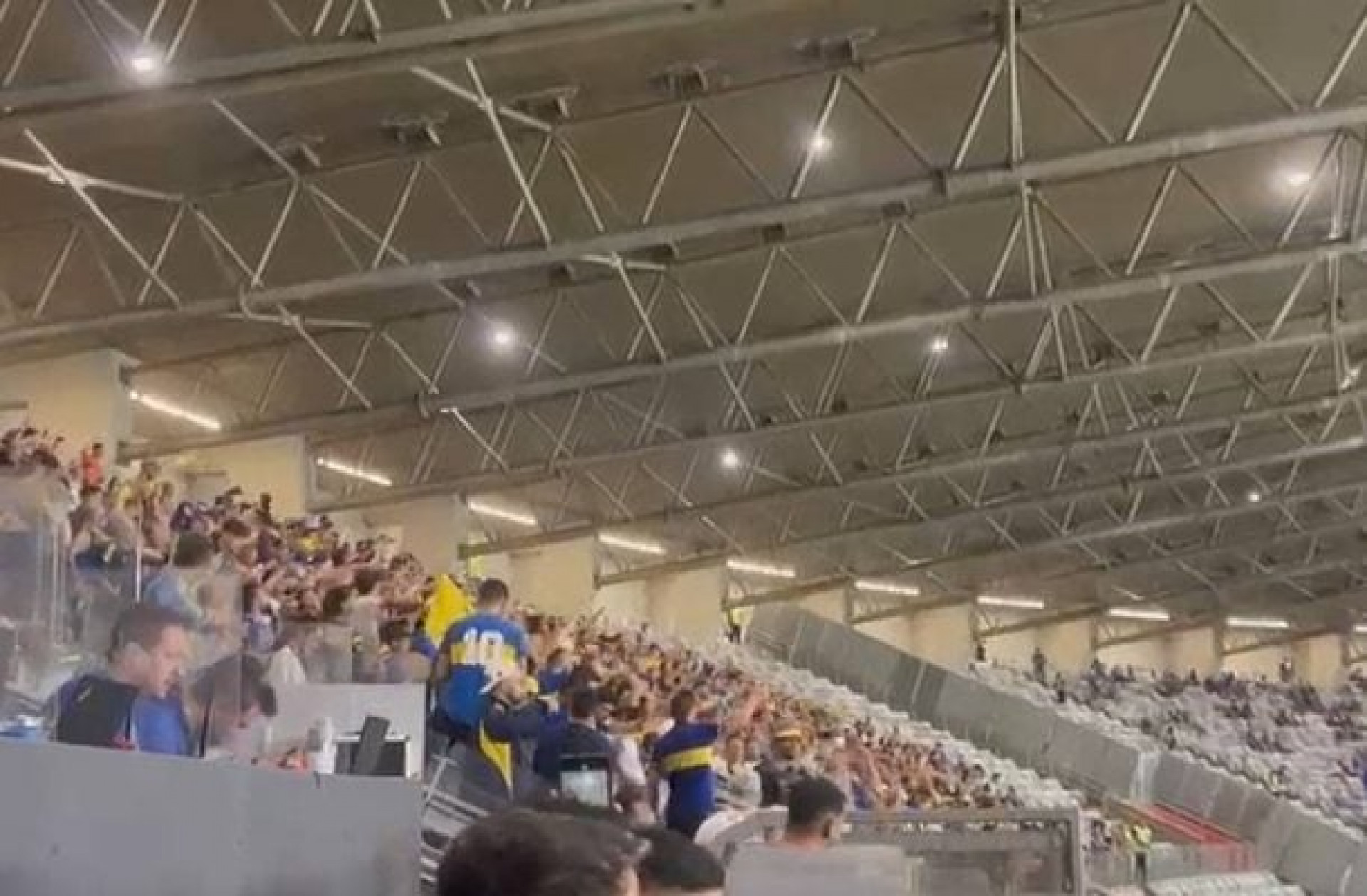 Cruzeiro: Justi&ccedil;a solta argentino acusado de racismo em jogo da Libertadores no Mineir&atilde;o