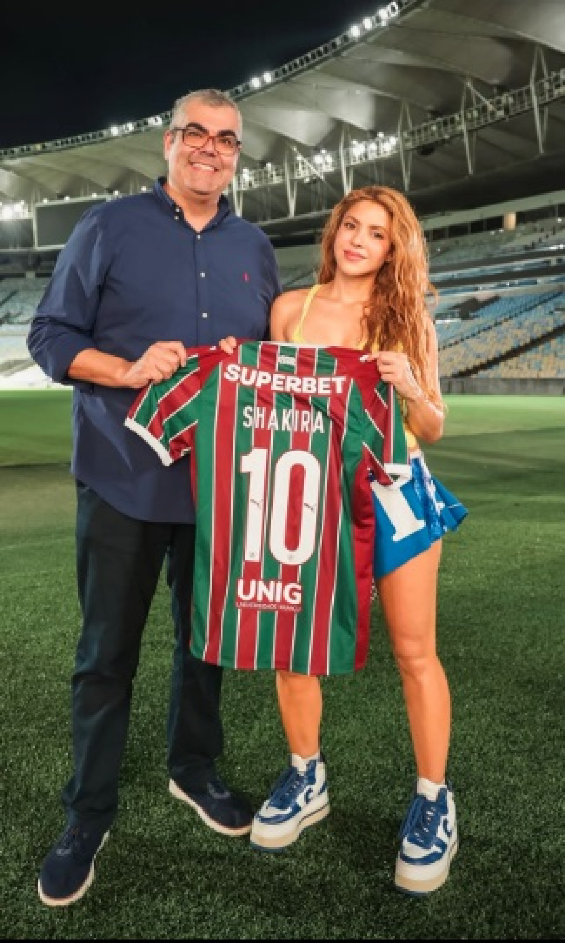  Shakira visita o Maracanã