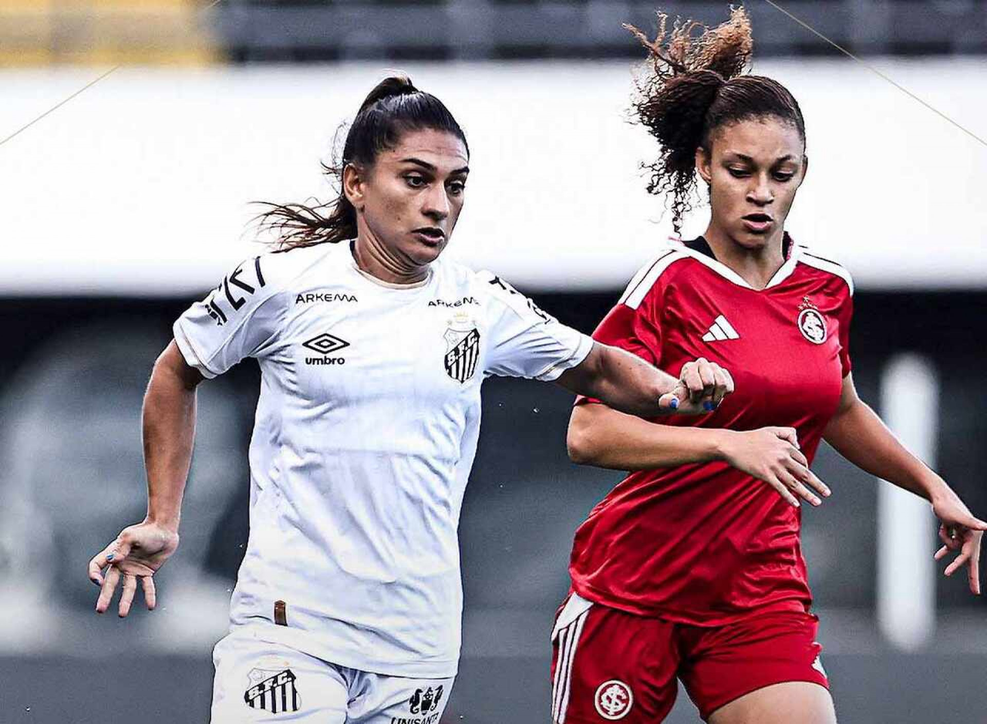 Inter mata o jogo no primeiro tempo e vence o Santos pelo Brasileir&atilde;o Feminino