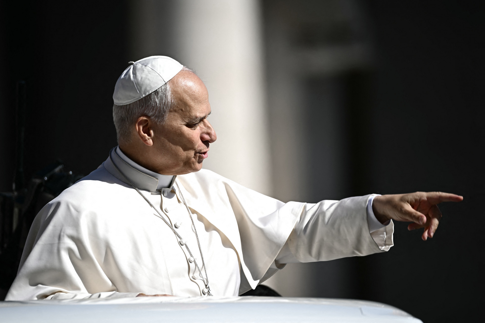 Papa Leão XIV nomeia ex-imigrante irregular como bispo nos EUA