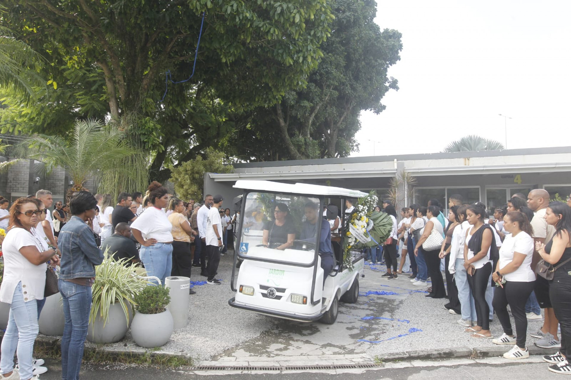 Sepultamento do casal Ariane e Ygor ocorreu no Cemitério Jardim da Saudade de Sulacap - Reginaldo Pimenta / Agência O Dia