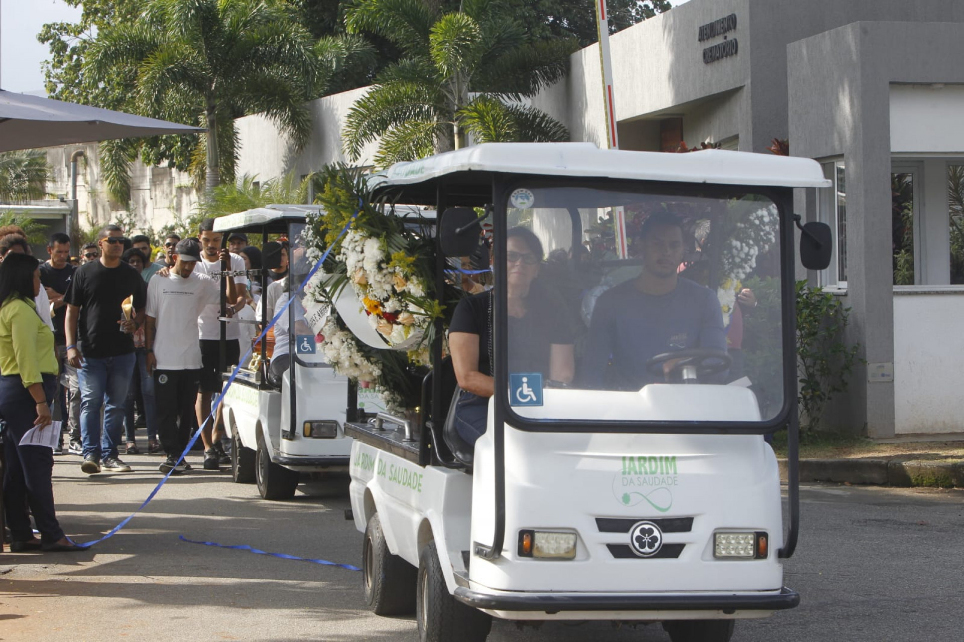 Sepultamento do casal Ariane e Ygor ocorreu no Cemitério Jardim da Saudade de Sulacap - Reginaldo Pimenta / Agência O Dia