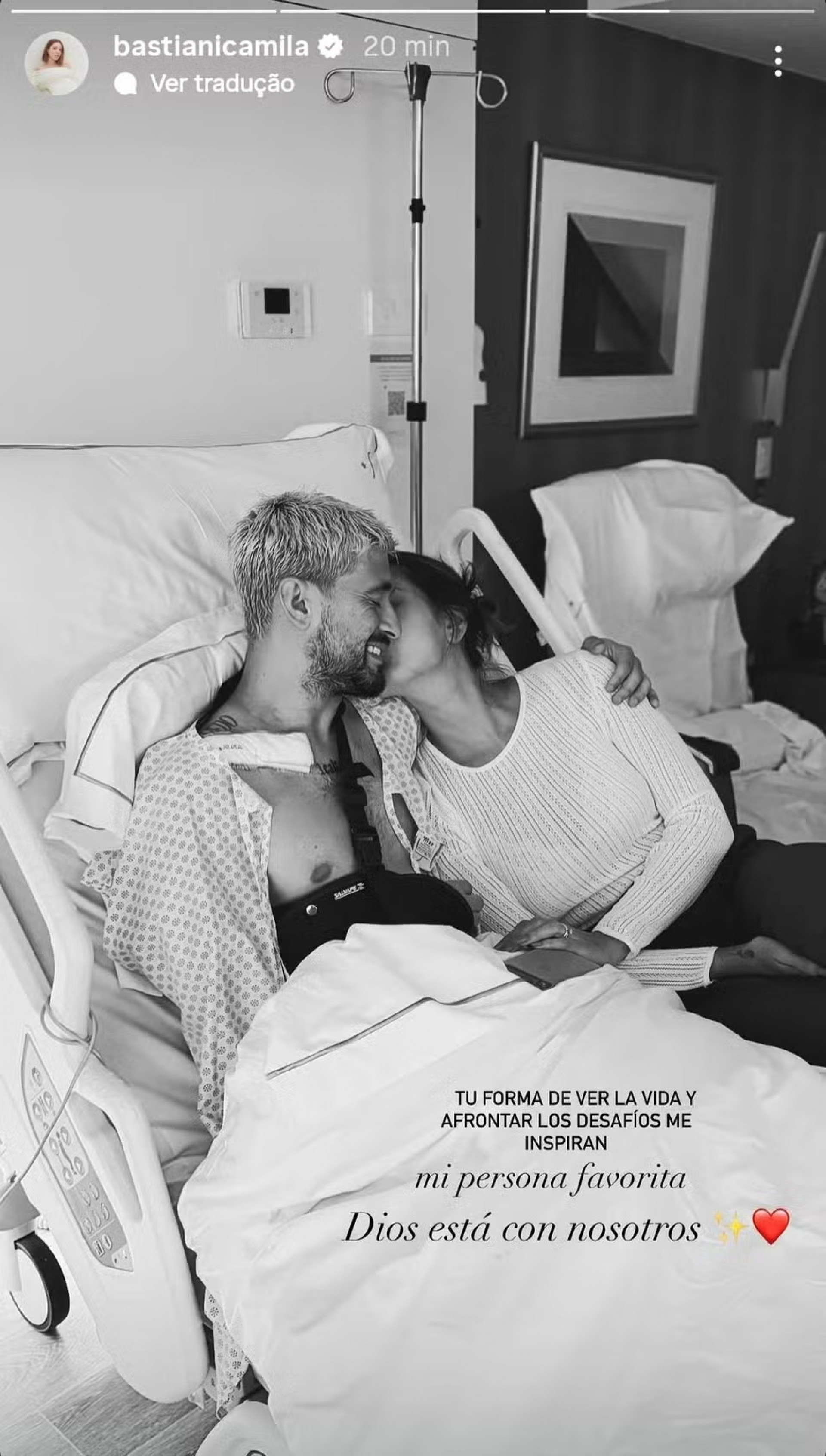 Esposa de Arrascaeta posta foto com o craque após cirurgia - Reprodução / Instagram @bastianicamila