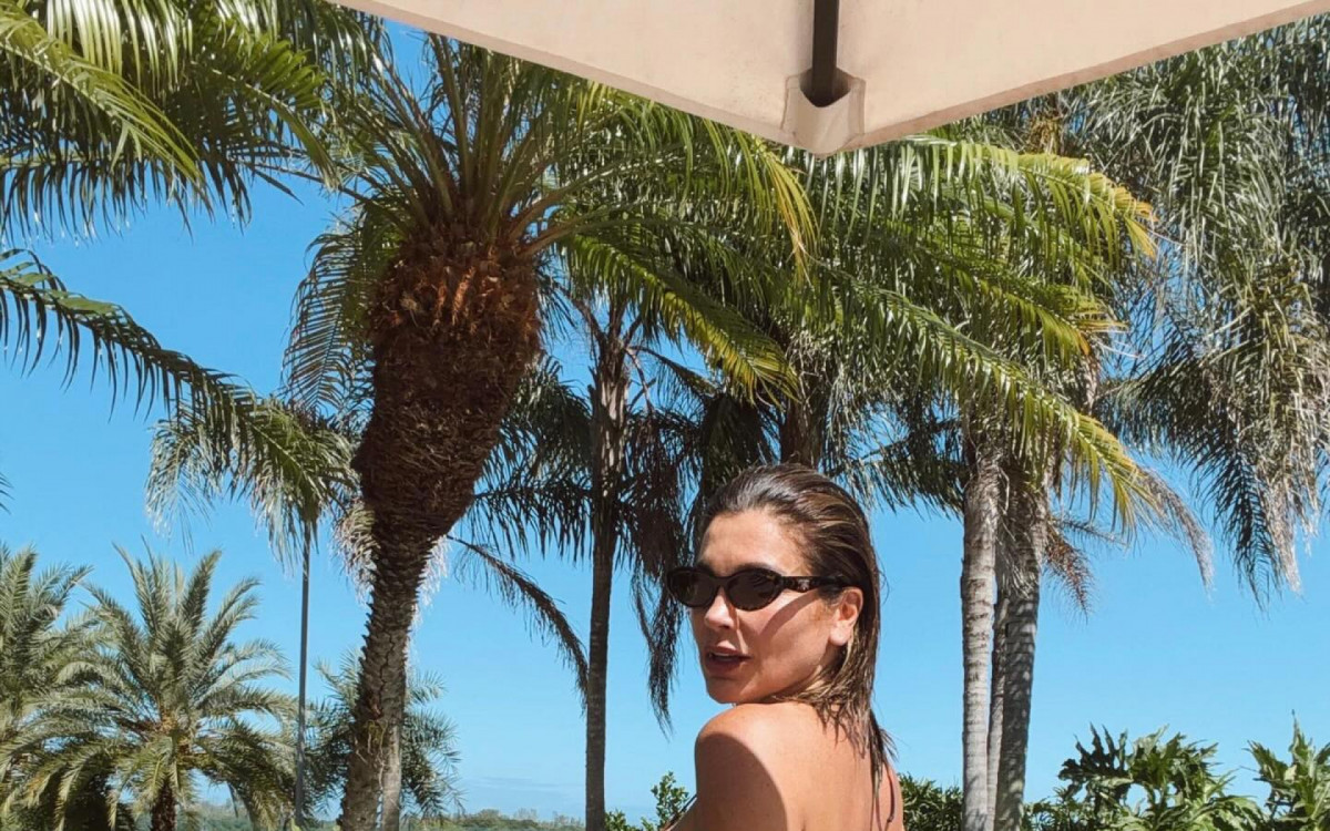  Fl&aacute;via Alessandra 