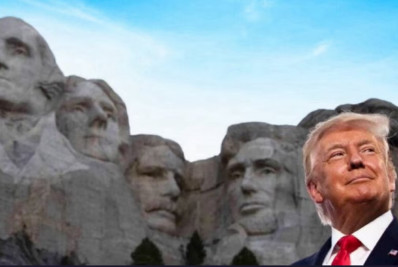 Trump posta foto com rosto no monte Rushmore e usa IA para 'tomar banho' em espelho d'água