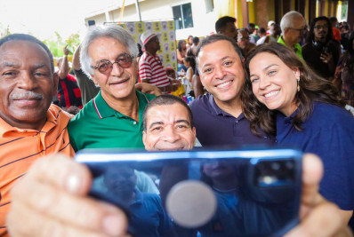 Rodrigo Neves participa de celebração pelo Dia do Trabalhador em sede de sindicato no Sapê