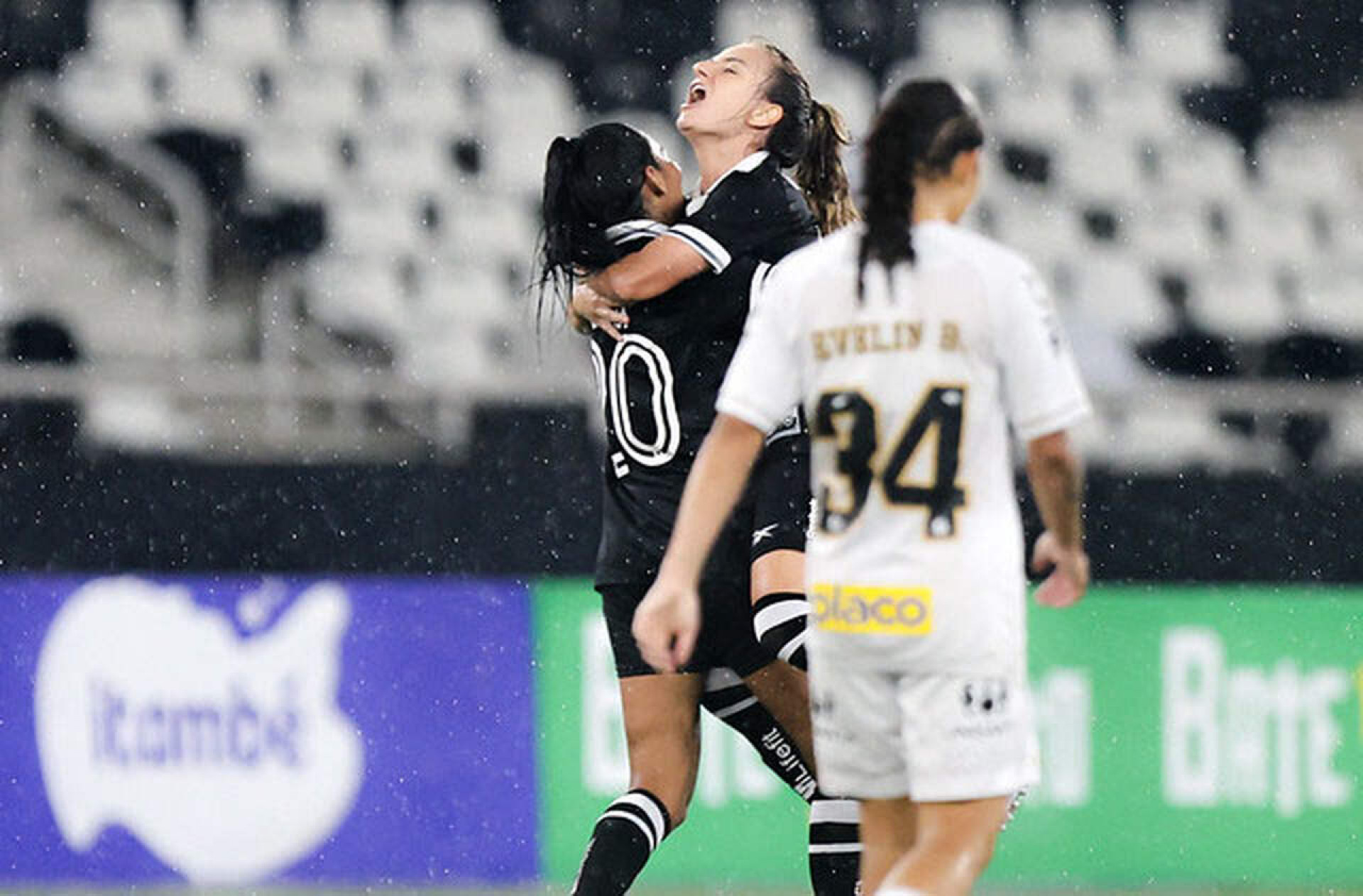 Botafogo x Bragantino: onde assistir e arbitragem