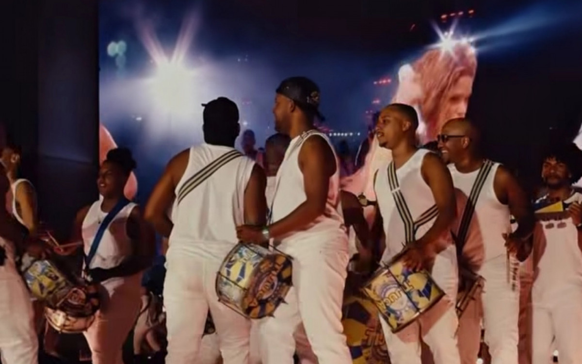 Apresentação da bateria da Unidos da Tijuca no show de Shakira  - Reprodução/Redes Sociais