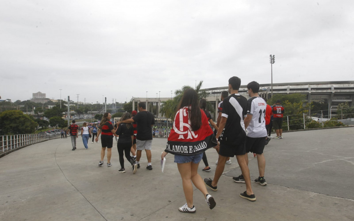 Movimentação no Maracanã para o clássico entre Flamengo x Vasco