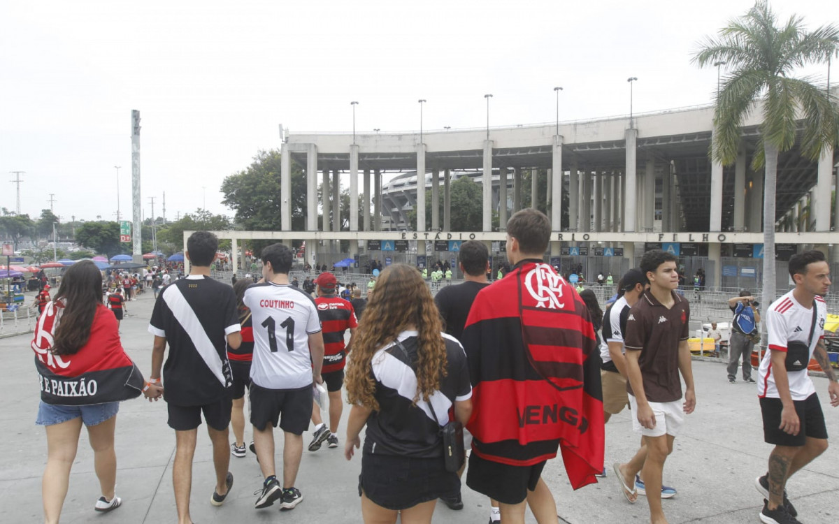 Movimentação no Maracanã para o clássico entre Flamengo x Vasco