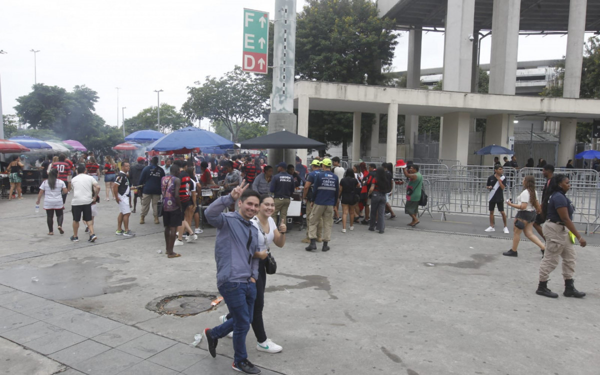 Movimentação no Maracanã para o clássico entre Flamengo x Vasco