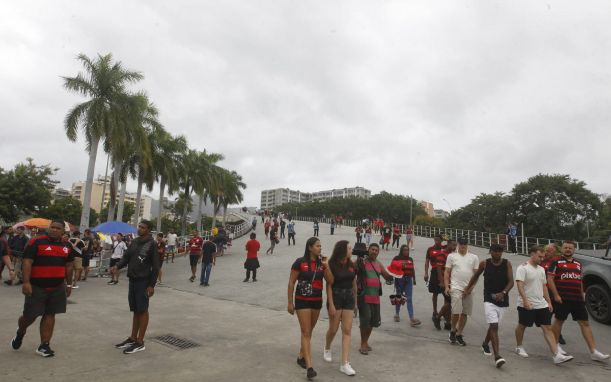 Movimentação no Maracanã para o clássico entre Flamengo x Vasco