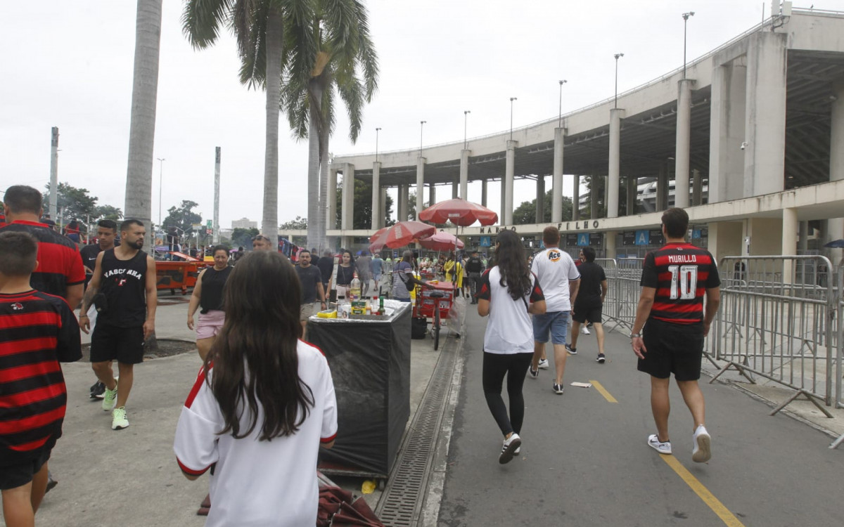 Movimentação no Maracanã para o clássico entre Flamengo x Vasco
