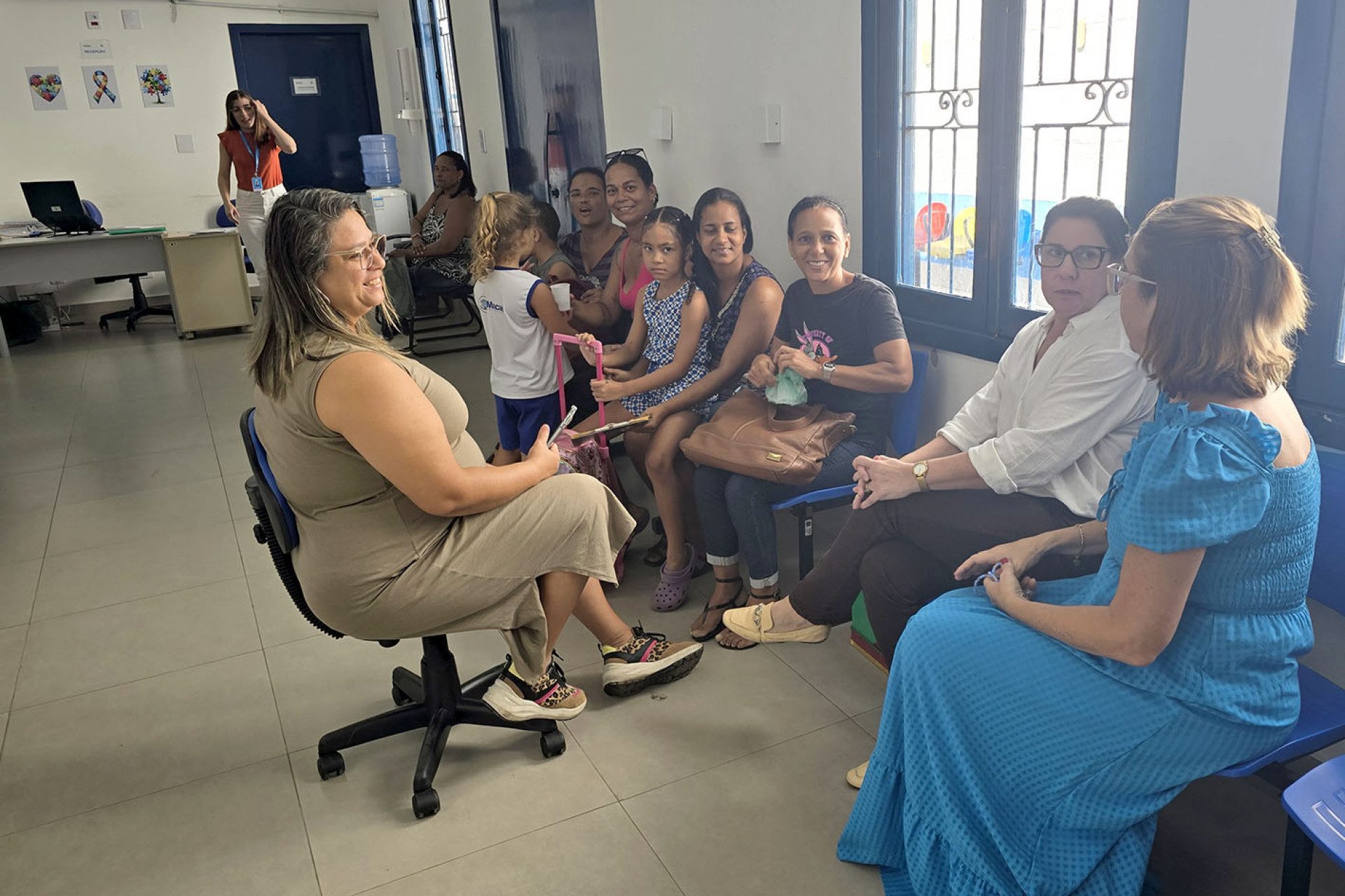 Informação que acolhe: encontros da Clínica do Autista fortalecem famílias e ampliam cuidado em Macaé