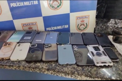 Adolescente é apreendida com 28 celulares roubados na Avenida Brasil