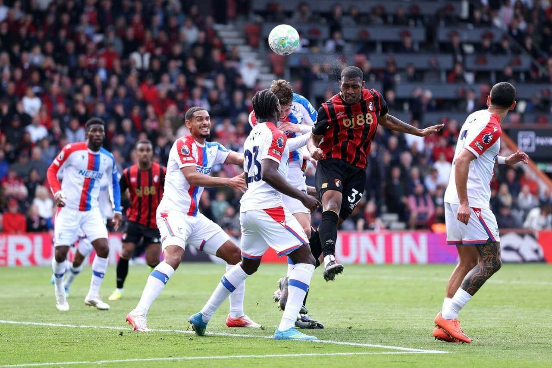 Rayan decide, Bournemouth domina o Palace e segue bem na Premier League