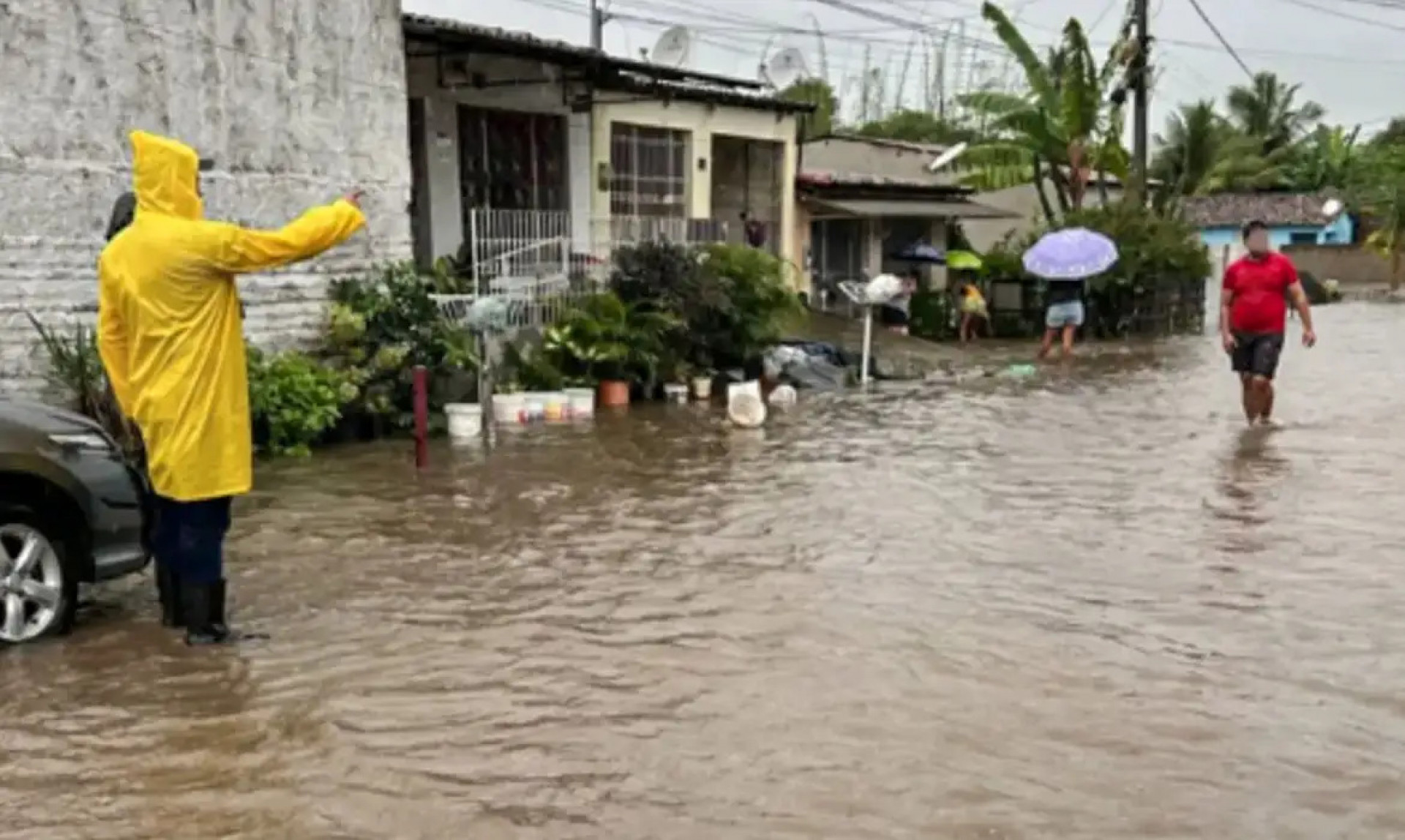 Número de deslocados pelas chuvas em Pernambuco aumenta para 9,4 mil pessoas