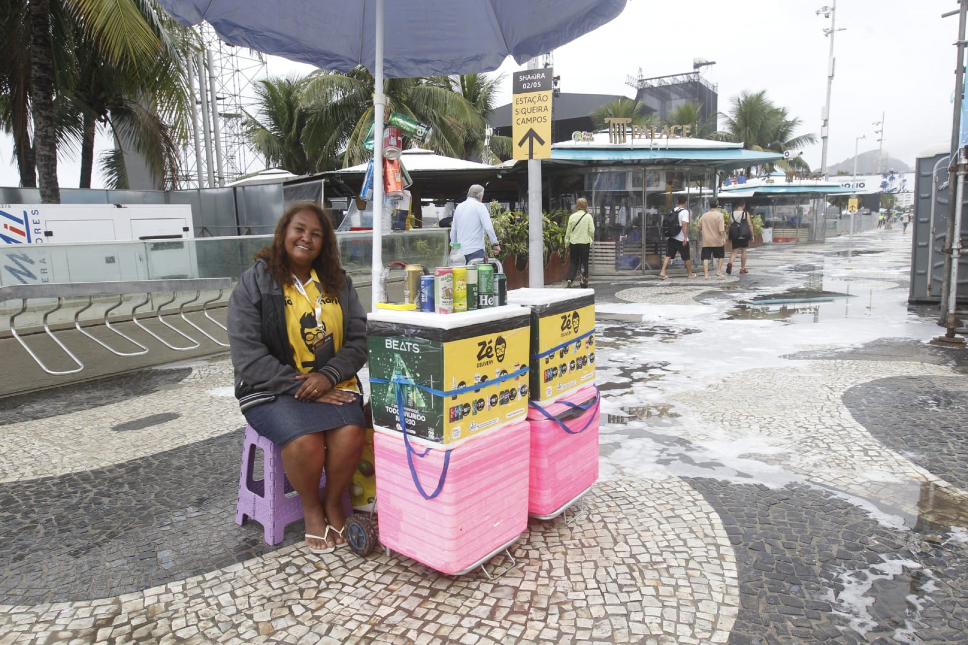 Cristina Paiva tinha expectativas melhores sobre vendas durante show da Shakira - Reginaldo Pimenta / Agência O Dia