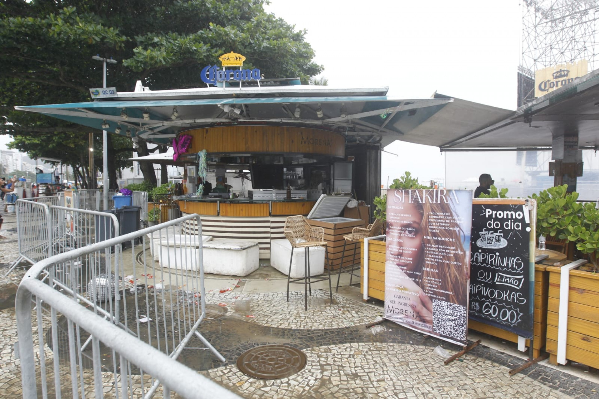 Quiosques da Orla de Copacabana botaram mercadorias à venda para show da Shakira - Reginaldo Pimenta / Agência O Dia