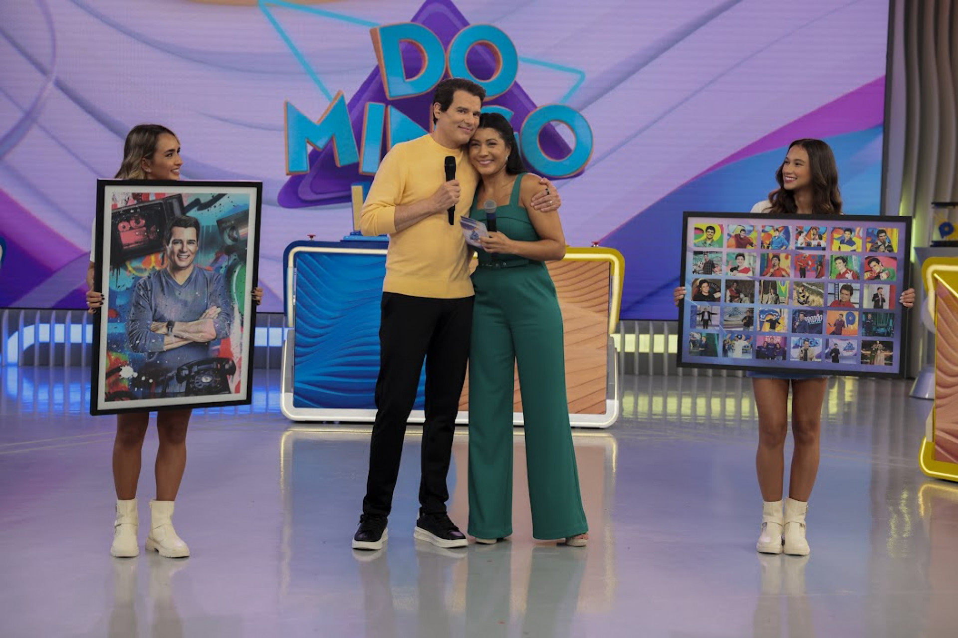 Celso Portiolli ganha homenagem emocionante no 'Domingo Legal' pelos seus 30 anos como apresentador no SBT