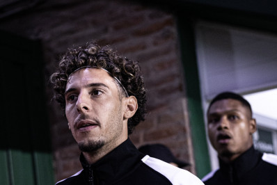 Vasco embarca para o Chile com time reserva para duelo pela Sul-Americana