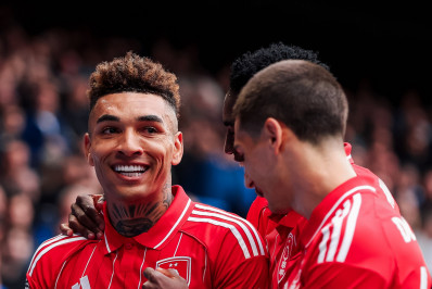 Igor Jesus e João Pedro marcam em vitória do Nottingham Forest sobre o Chelsea