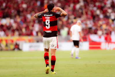 Pedro alcança artilharia do Brasileirão depois de marcar contra Vasco