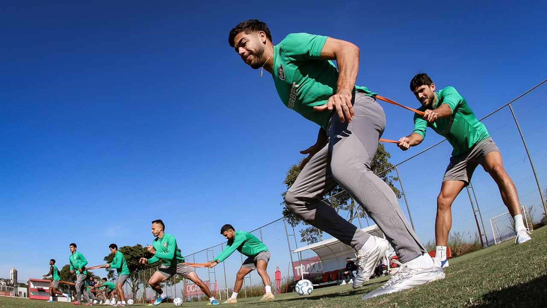 Fluminense desembarca em Mendoza para jogo decisivo pela Libertadores