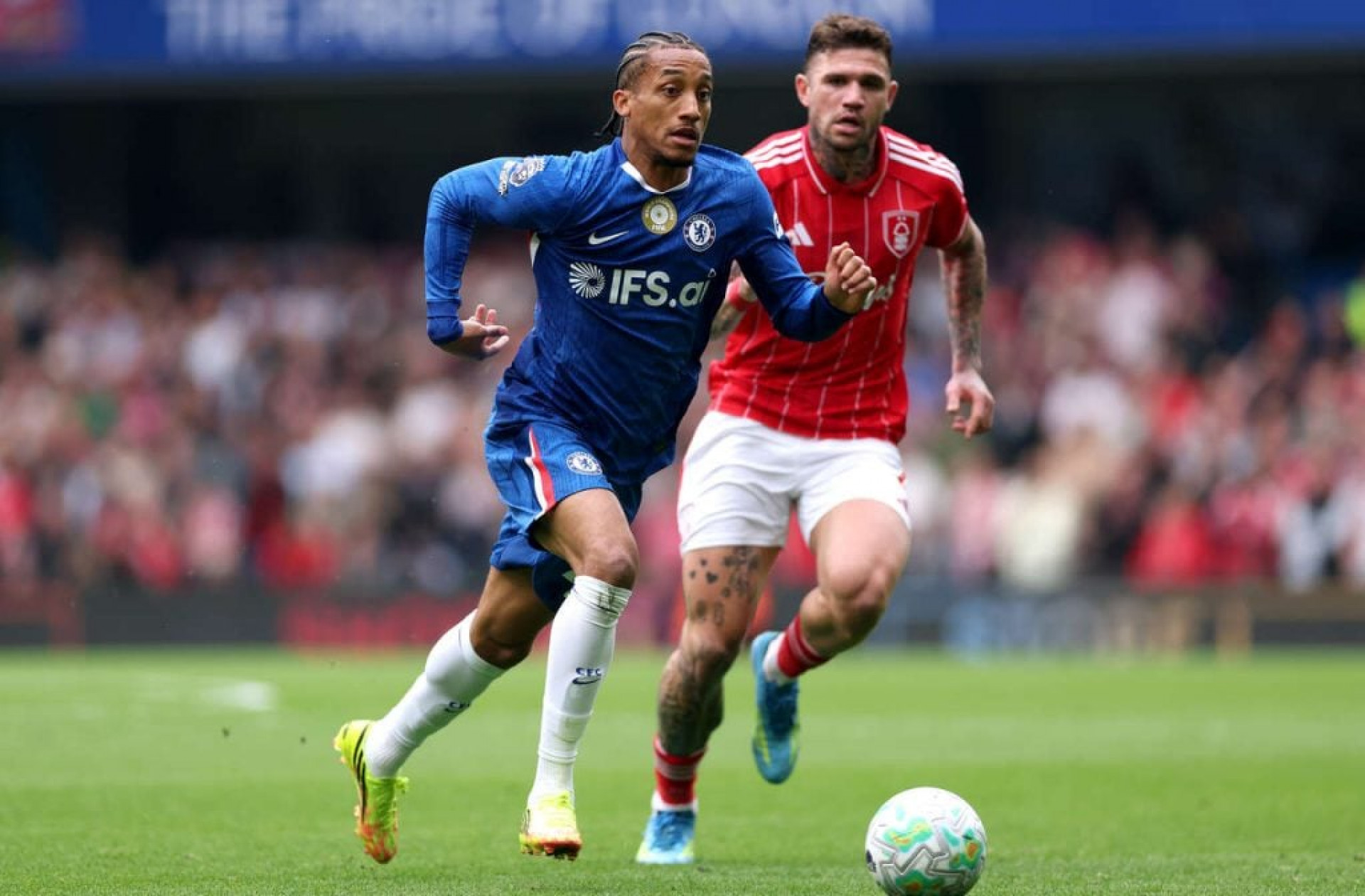 Igor Jesus marca, Nottingham Forest vence Chelsea e se afasta da zona