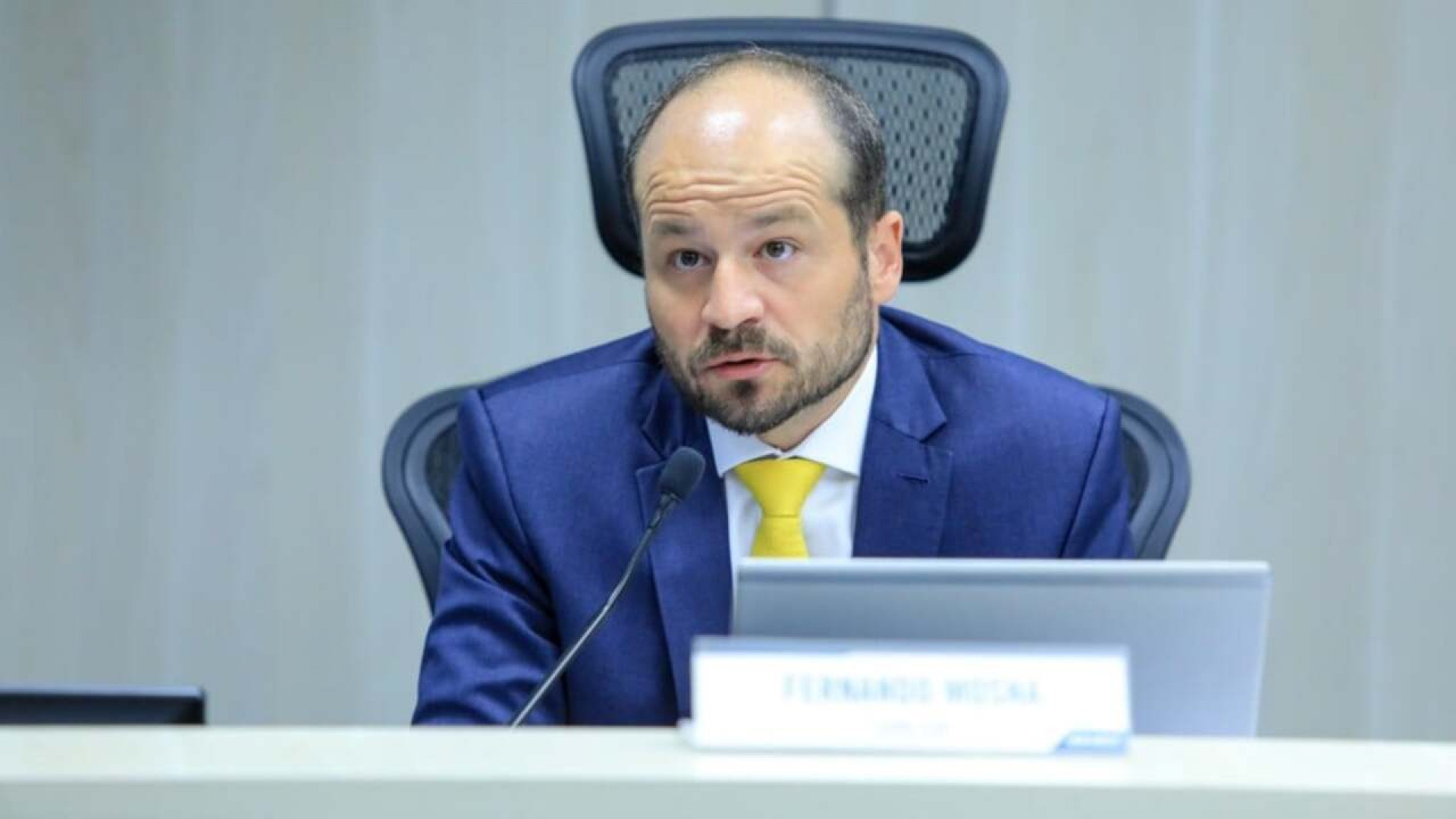 Ação da Enel contra diretor da Aneel vai para a Justiça Federal
