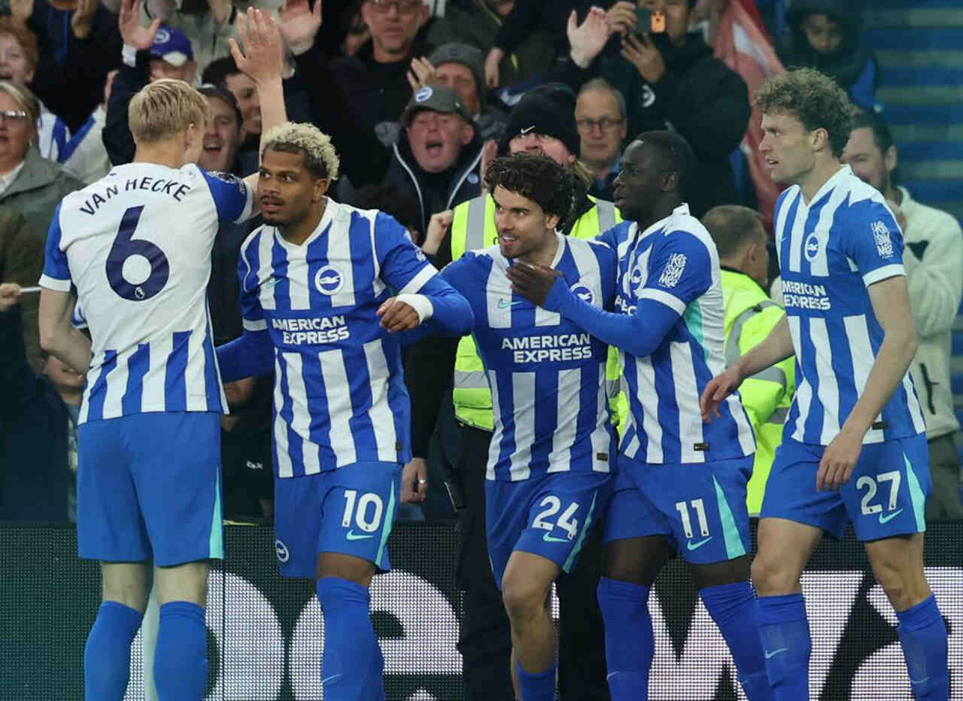 Brentford e Brighton podem se beneficiar at&eacute; de derrota na luta por vaga na Champions