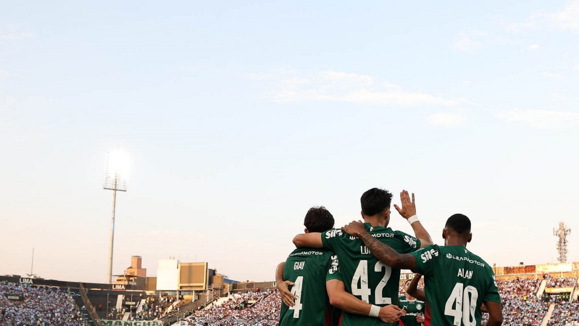 G&oacute;mez celebra vit&oacute;ria do Palmeiras, mas alerta: ”Sabemos que temos que melhorar”