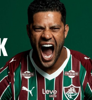 Fluminense anuncia contratação do atacante Hulk