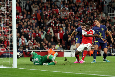 Arsenal vence Atlético de Madrid e volta à final da Liga dos Campeões após 20 anos