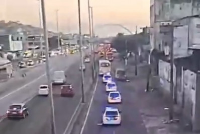Operação mira roubos de cargas e veículos no Complexo da Maré