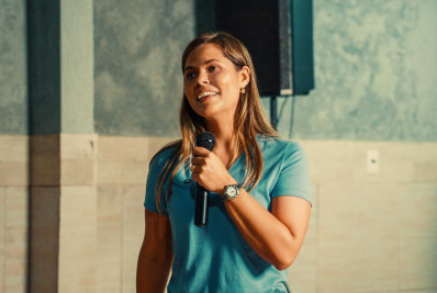 TRE determina exclusão de charge contra pré-candidata Luciana Polati