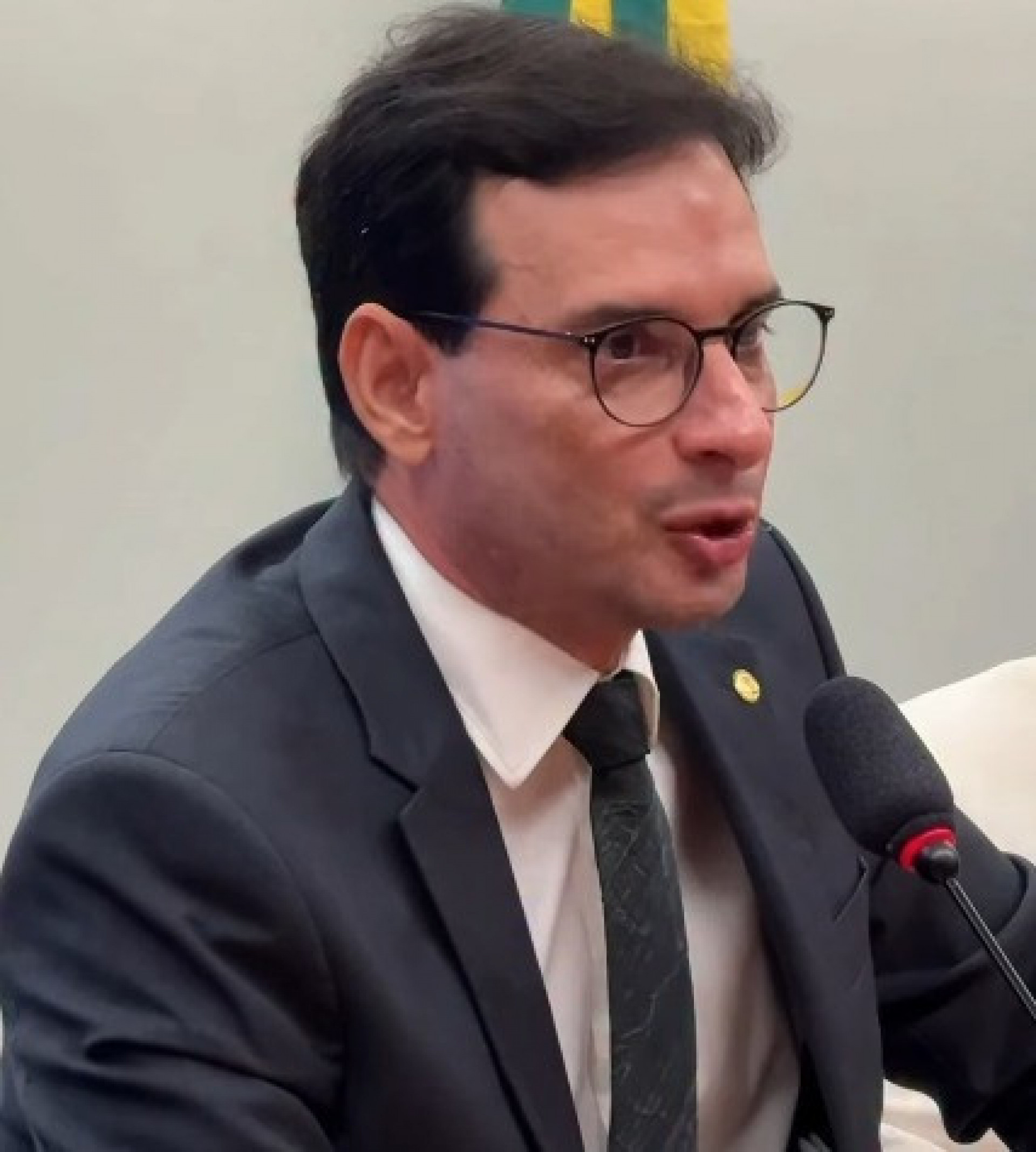 Relator da escala 6x1 prevê apresentar parecer e voto de PEC ainda em maio
