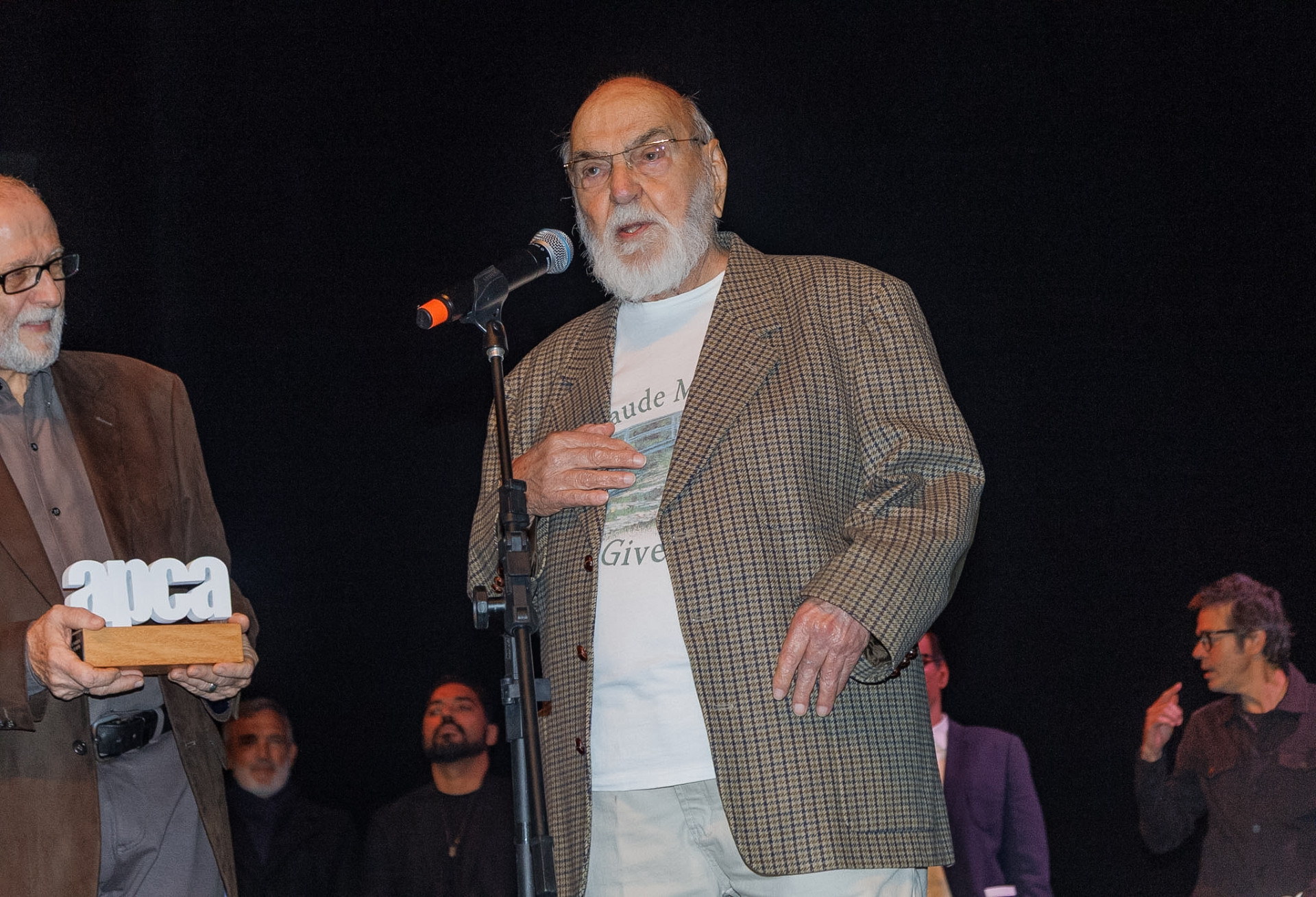 Lima Duarte é homenageado pelos 75 anos de carreira
 - Clayton Felizardo / Brazil News